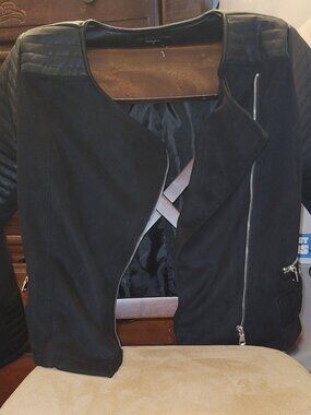 Haute Monde Large Black Jacket